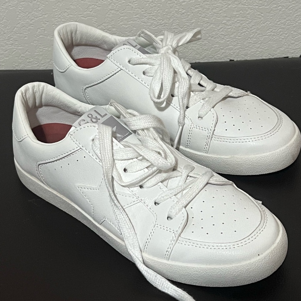 G&L white sneakers 7.5 - Picture 7 of 7